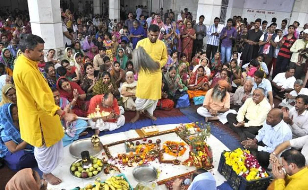 जानें, गोवर्धन पूजा का शुभ मुहूर्त और पूजन की विधि