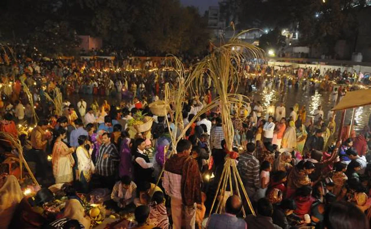 Chhath Puja 2016 : जानिए छठ पूजा करने की विधि और शुभ मुहूर्त