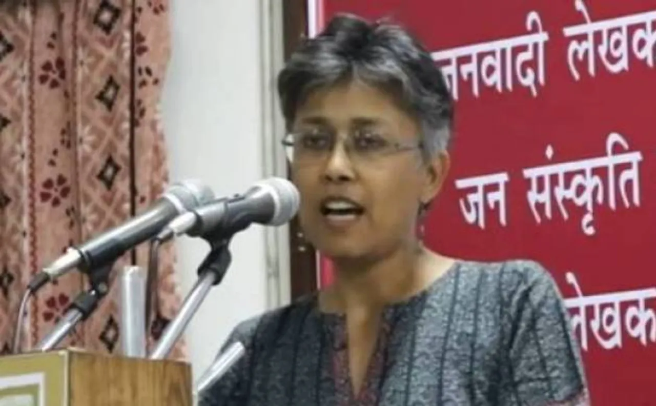 आदिवासी हत्या मामले में डीयू-जेएनयू प्रोफेसर्स  के खिलाफ मामला दर्ज