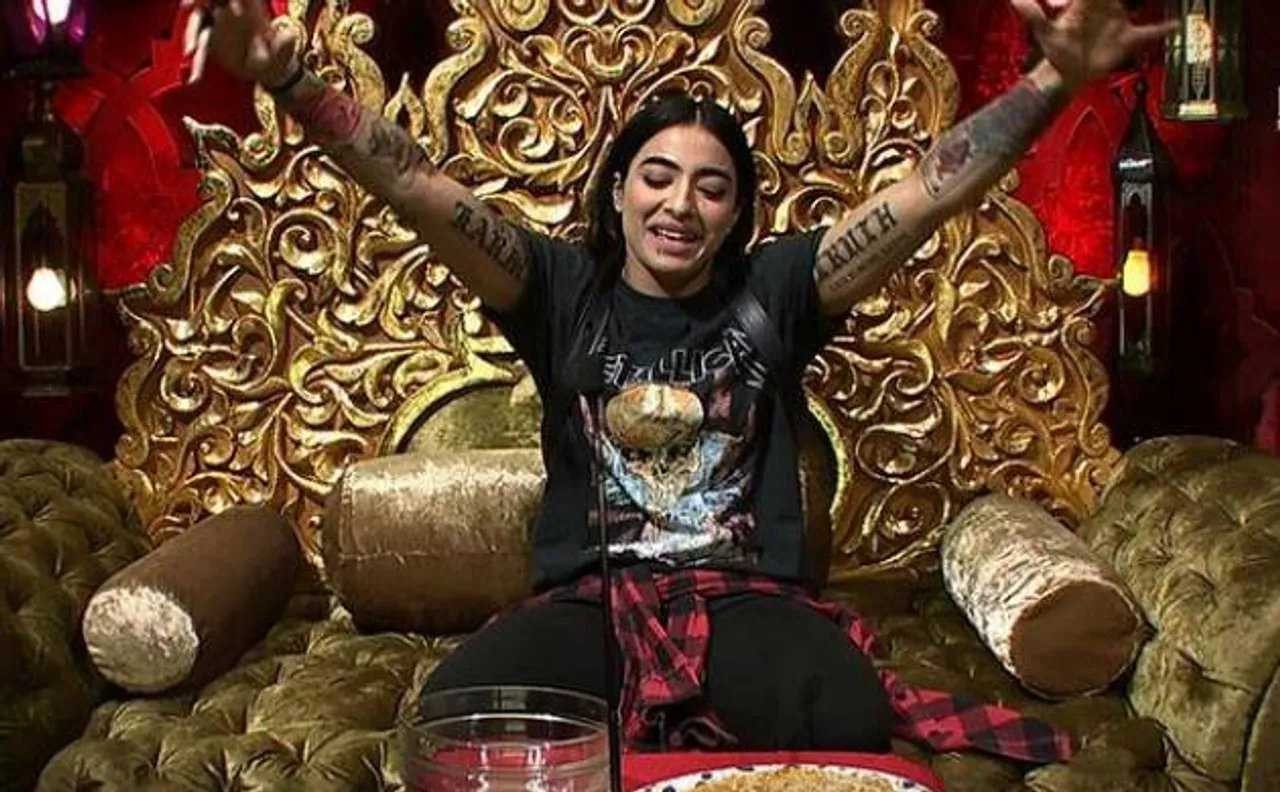 Bigg Boss 10, 11 November: कैप्टन बानी जे ने ओम स्वामी और मनु पंजाबी को भेजा सलाखों के पीछे