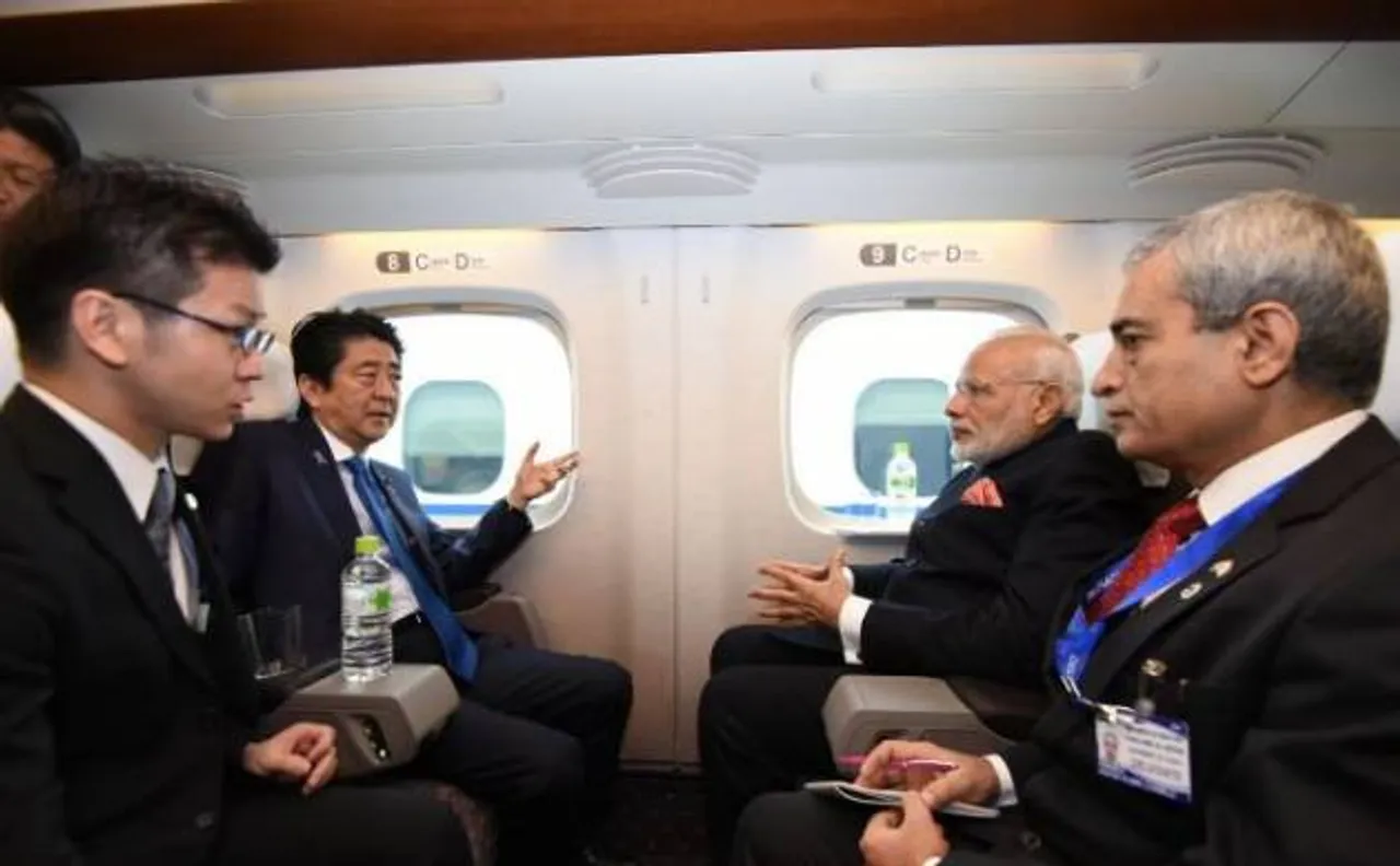 Video: बुलेट ट्रेन में जापान के PM अबे के साथ टोक्यो से कोबे रवाना हुए मोदी