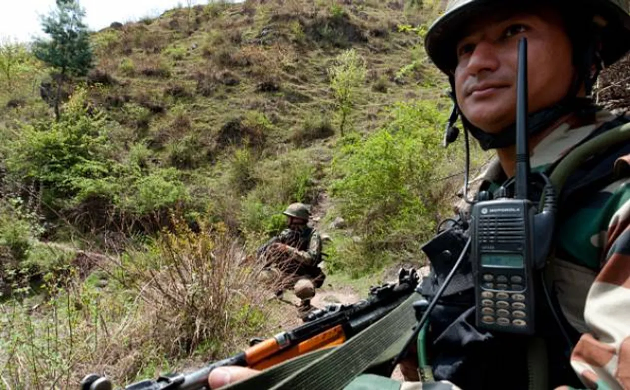 पाकिस्तान ने फिर तोड़ा सीजफायर, एक भारतीय जवान शहीद