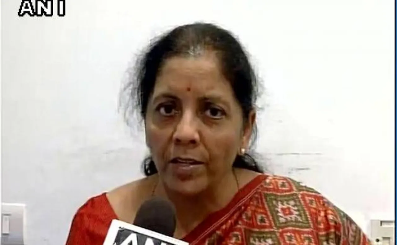 निर्मला सीतारमन ने विपक्ष से पूछा,  सरकार नोटबंदी के लिए नहीं थी तैयार तो कहां से आए 500 और 2000 के नोट