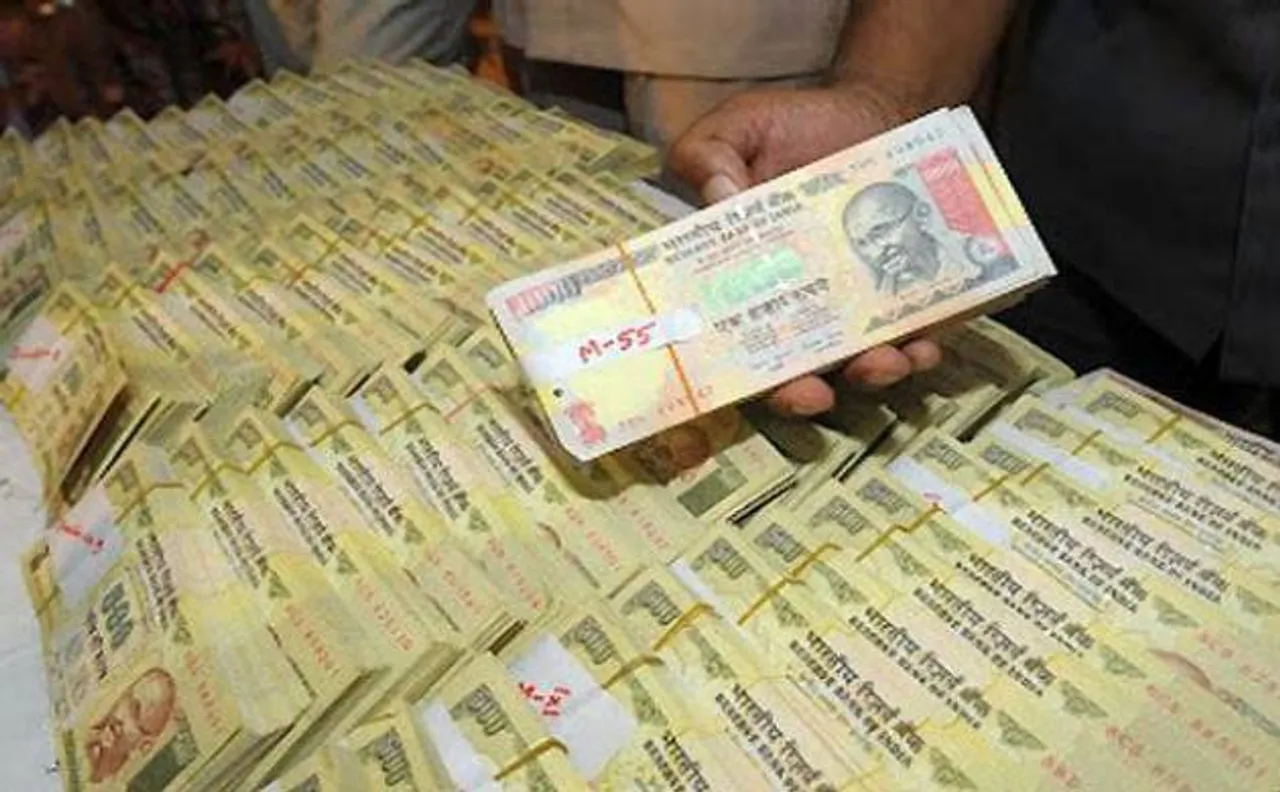 पटना एयरपोर्ट पर थाइलैंड के दो नागरिकों से 1.20 करोड़ रु के पुराने नोट बरामद