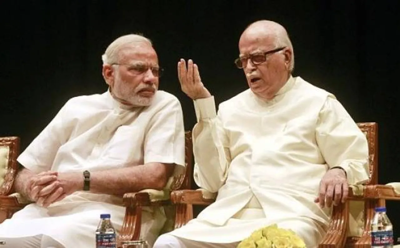 संसद ठप, आडवाणी ने कहा- 'सरकार और विपक्ष सदन चलाने में सक्षम नहीं'