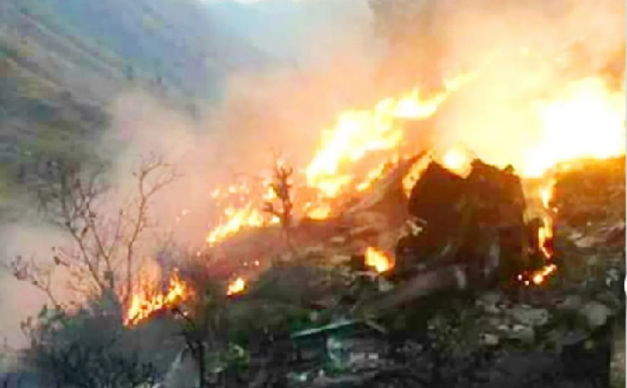 पाकिस्तान एयरलाइंस का विमान PK-661 दुर्घटनाग्रस्त, मशहूर गायक जुनैद जमशेद सहित 48 की मौत