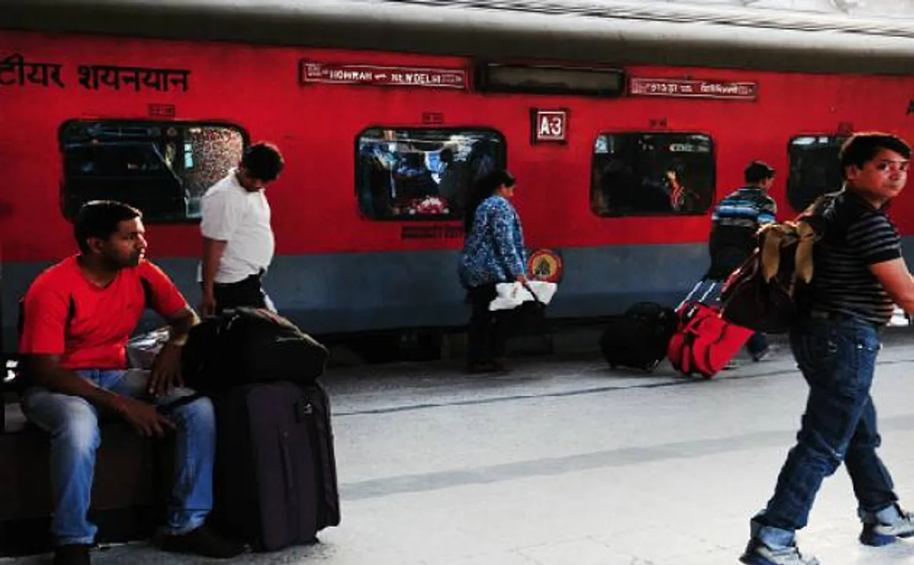 बिहार में राजधानी एक्सप्रेस को बम से उड़ाने की मिली धमकी