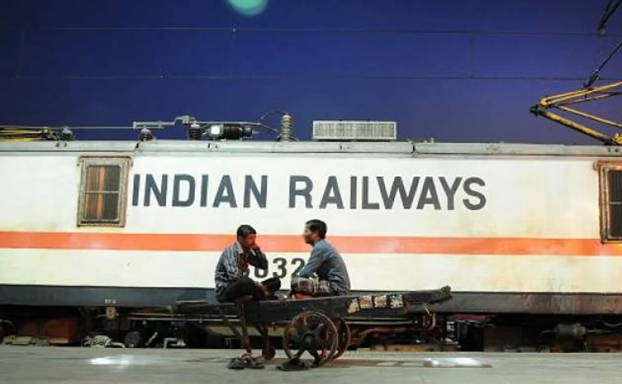 बढ़ सकता है ट्रेन का किराया, सुरक्षा संसाधनों के लिए रेलवे जुटाएगी फंड