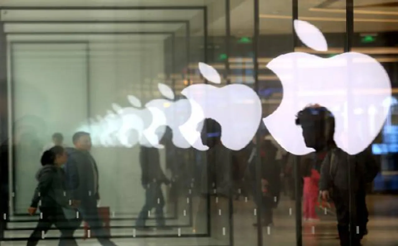 पैनिक बटन फीचर के साथ एप्पल ने भारतीय यूजरों को दी iOS 10.2 अपडेट वर्जन की सौगात