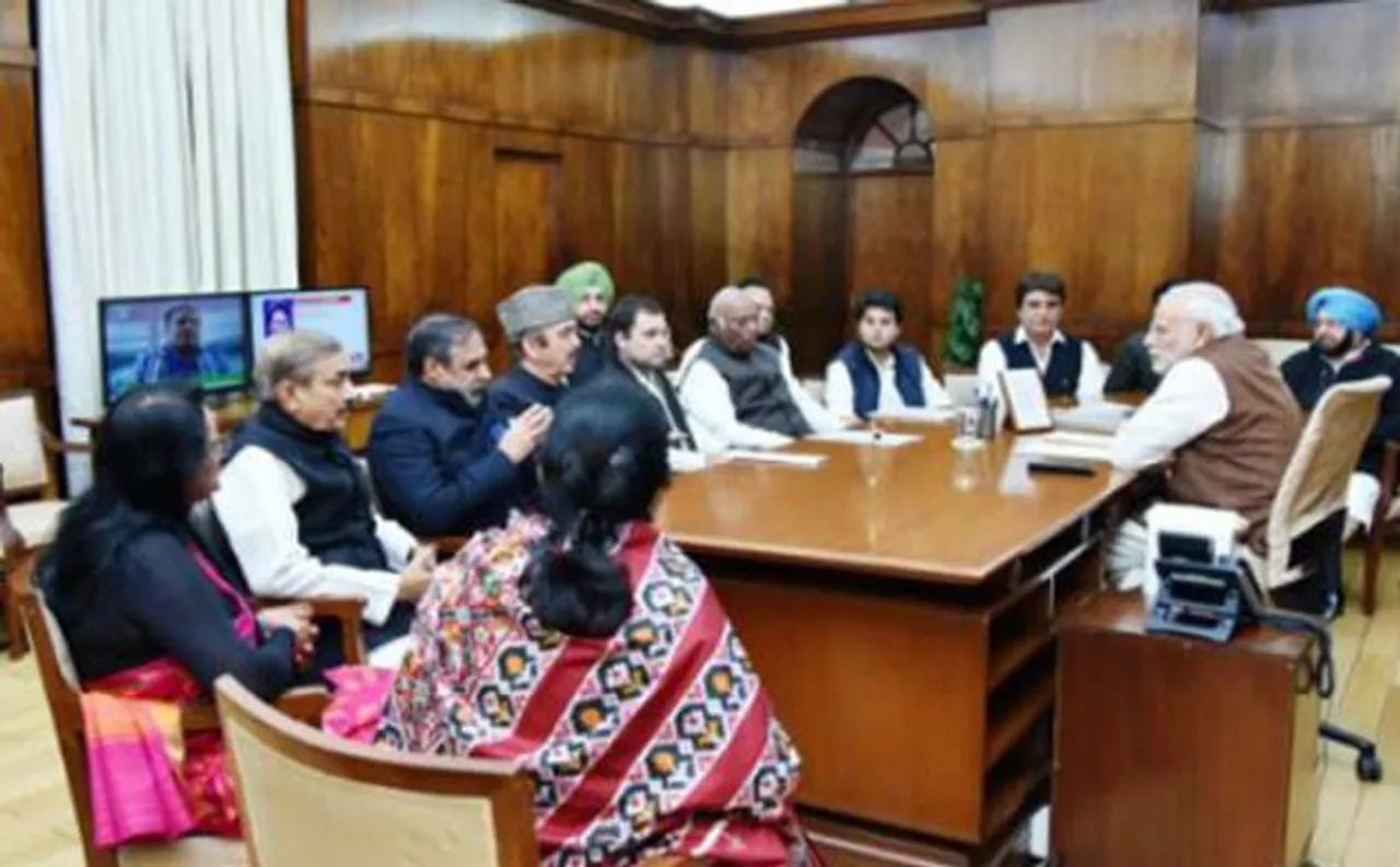 राहुल गांधी ने कहा, किसानों की कर्ज़माफी पर चुप रहे प्रधानमंत्री