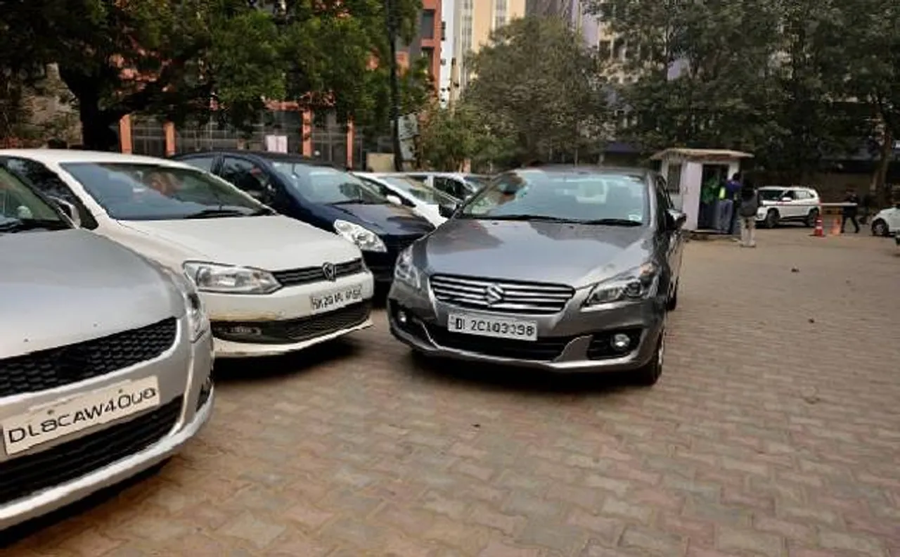 पार्किंग स्पेस प्रूफ दिखाने के बाद ही बन सकेंगे नई गाड़ी के मालिक, सरकार जल्द ला सकती है नियम