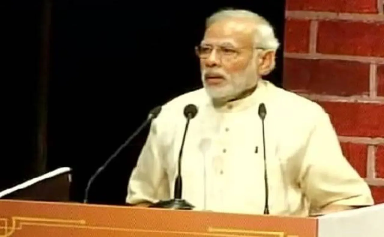 पीएम मोदी ने कहा, 'नोटबंदी से अभी परेशानी, आगे होगा फायदा'