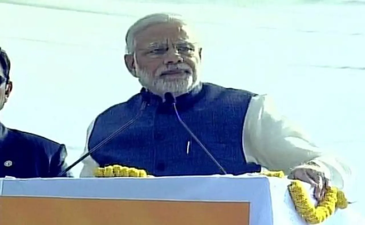पीएम मोदी ने 'ऑल वेदर रोड' का किया शिलान्यास, नितिन गडकरी को बताया 'श्रवण कुमार'