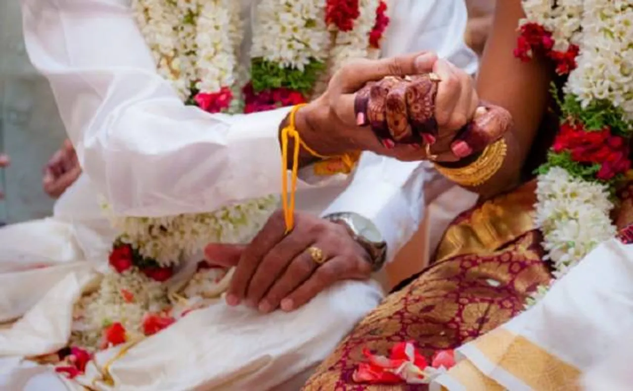 पाकिस्तानी हिन्दुओं के अच्छे दिन आए, हिन्दू मैरिज एक्ट को सीनेट ने दी मंजूरी