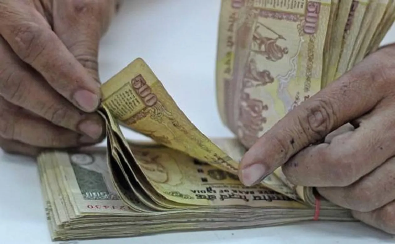 गलत साबित हुए प्रधानमंत्री मोदी, बैंकों में वापस आए सभी अमान्य नोट