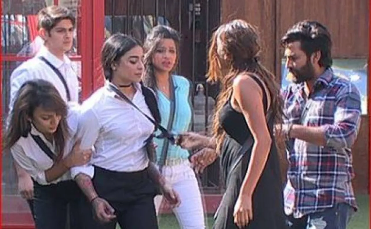 Bigg Boss 10, 13Jan: वीजे बानी और लोपामुद्रा में हुई हाथापाई