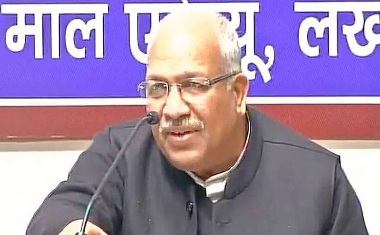 समाजवादी पार्टी को झटका, अखिलेश के पूर्व मंत्री अंबिका चौधरी सपा छोड़ बीएसपी में शामिल