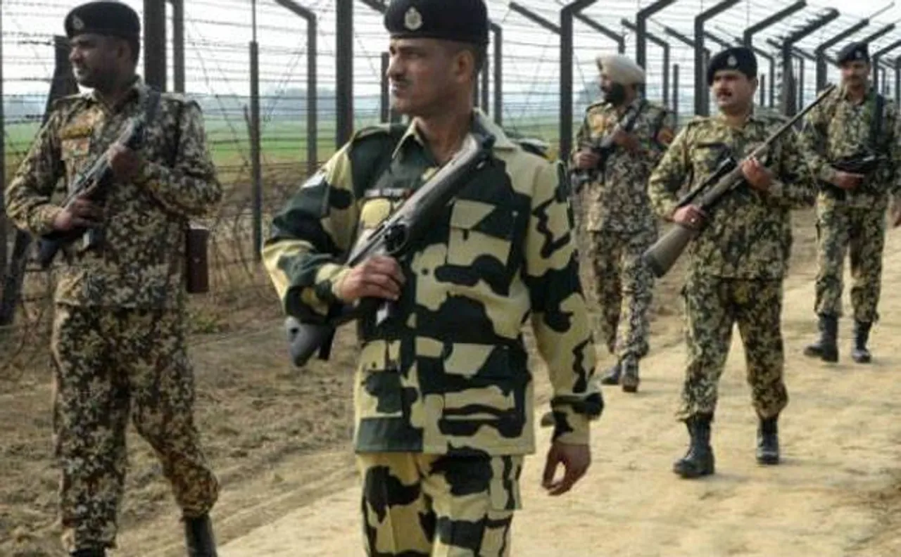 असम: सुरक्षाकर्मियों के काफिले पर उग्रवादी हमला, 2 जवान शहीद, 2 आतंकियों को मार गिराया