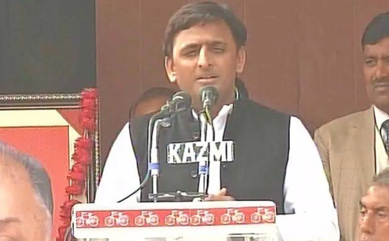 समाजवादी पार्टी के चुनावी घोषणा पत्र में बोले अखिलेश यादव, 'लैपटॉप के बाद अब स्मार्टफोन योजना, आगरा, वाराणसी, कानपुर, मेरठ में मेट्रो'