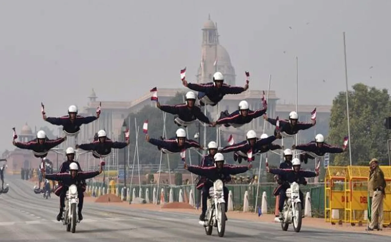 जानें गणतंत्र दिवस फुल ड्रेस रिहर्सल पर कौन से मेट्रो स्टेशन और रास्ते रहेंगे बंद, दिल्ली का एयर स्पेस भी रहेगा बंद