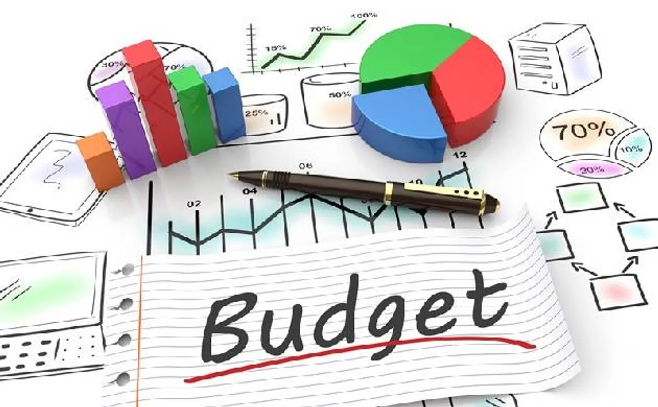 बजट 2017: नोटबंदी के झटके के बाद सरकार से करों में राहत के तोहफे की उम्मीद