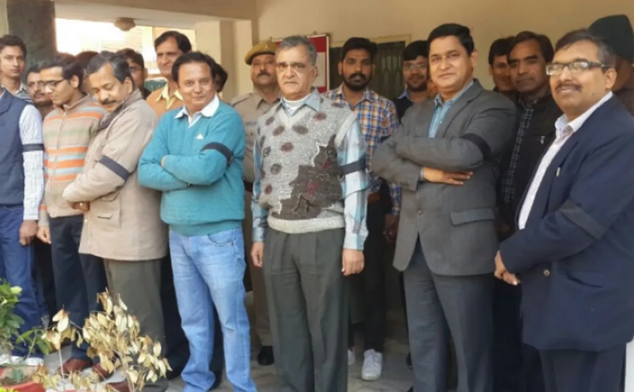 GST के कुछ प्रावधानों पर IRS अधिकारियों का विरोध प्रदर्शन