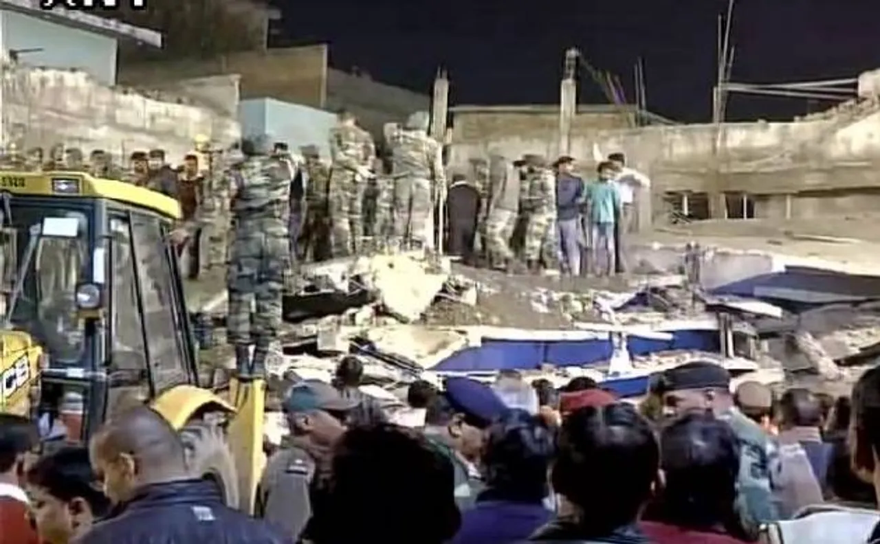 कानपुर बिल्डिंग हादसा: निर्माणाधीन इमारत गिरने से 7 मजदूरों की मौत, 17 लोगों का किया गया रेस्क्यू, 29-30 के दबे होने की आशंका (VIDEO)