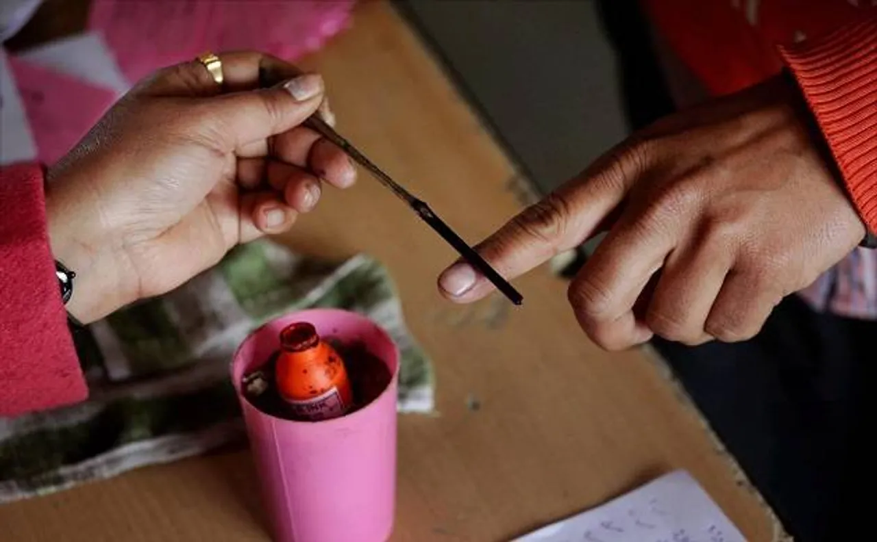 विधानसभा चुनाव: गोवा में 83 फीसदी हुई वोटिंग, पंजाब में 70 फीसदी