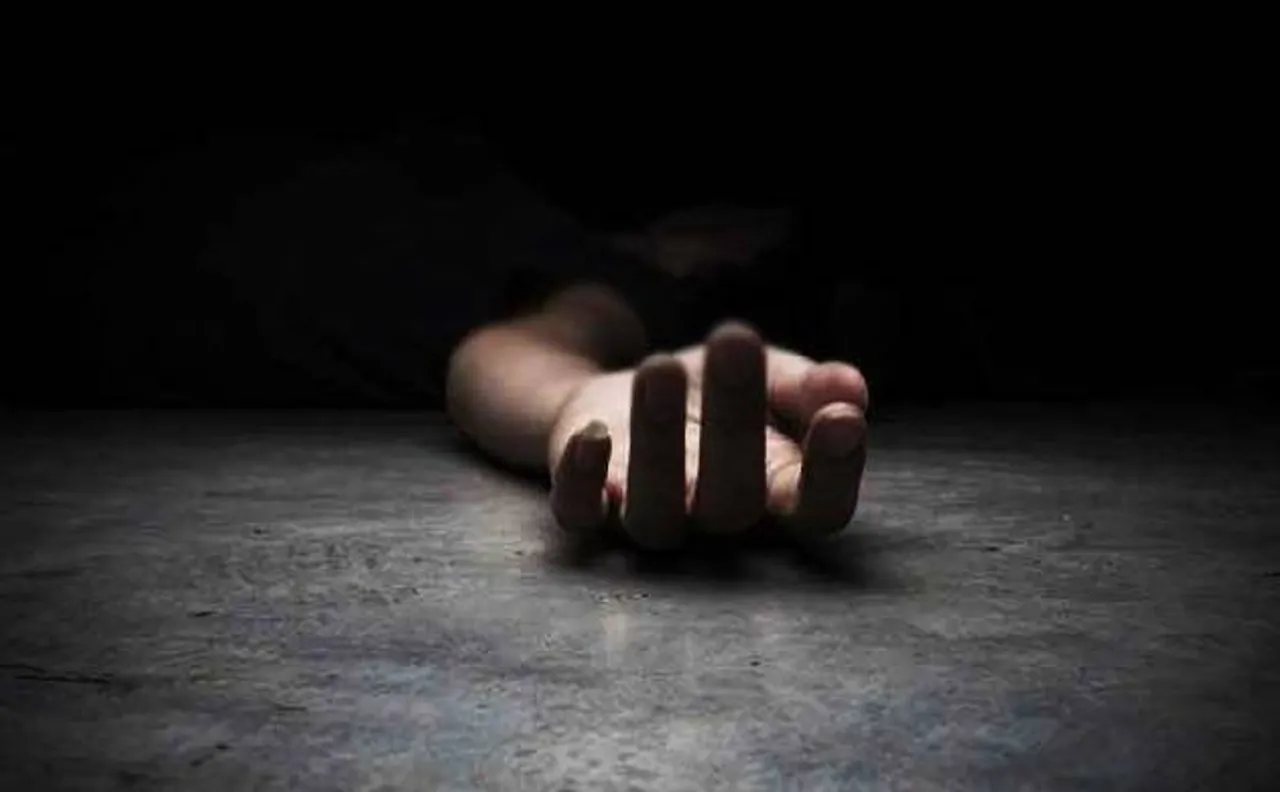 बिहार: पत्नी से जुदाई नहीं कर पाया सहन, पति ने चिता के पास जाकर दी जान