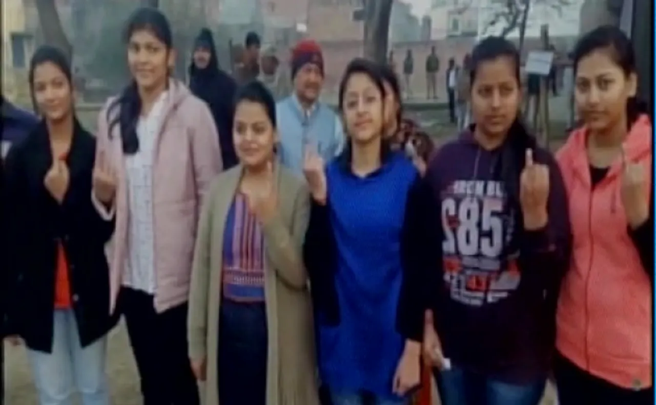 उप्र विधानसभा चुनाव: पहले चरण के शुरुआती दो घंटों में 11 प्रतिशत मतदान