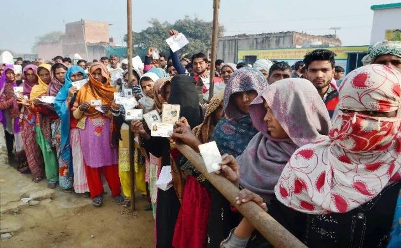विधानसभा चुनाव: दूसरे चरण में यूपी में 66 प्रतिशत तो उत्तराखंड में 68 प्रतिशत मतदान