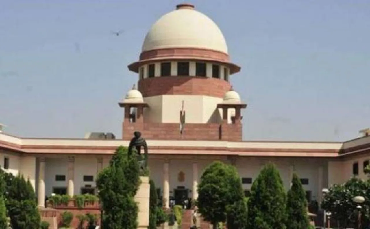 सुप्रीम कोर्ट ने कहा- तीन तलाक गंभीर मुद्दा, 5 जजों की संवैधानिक पीठ करेगी सुनवाई