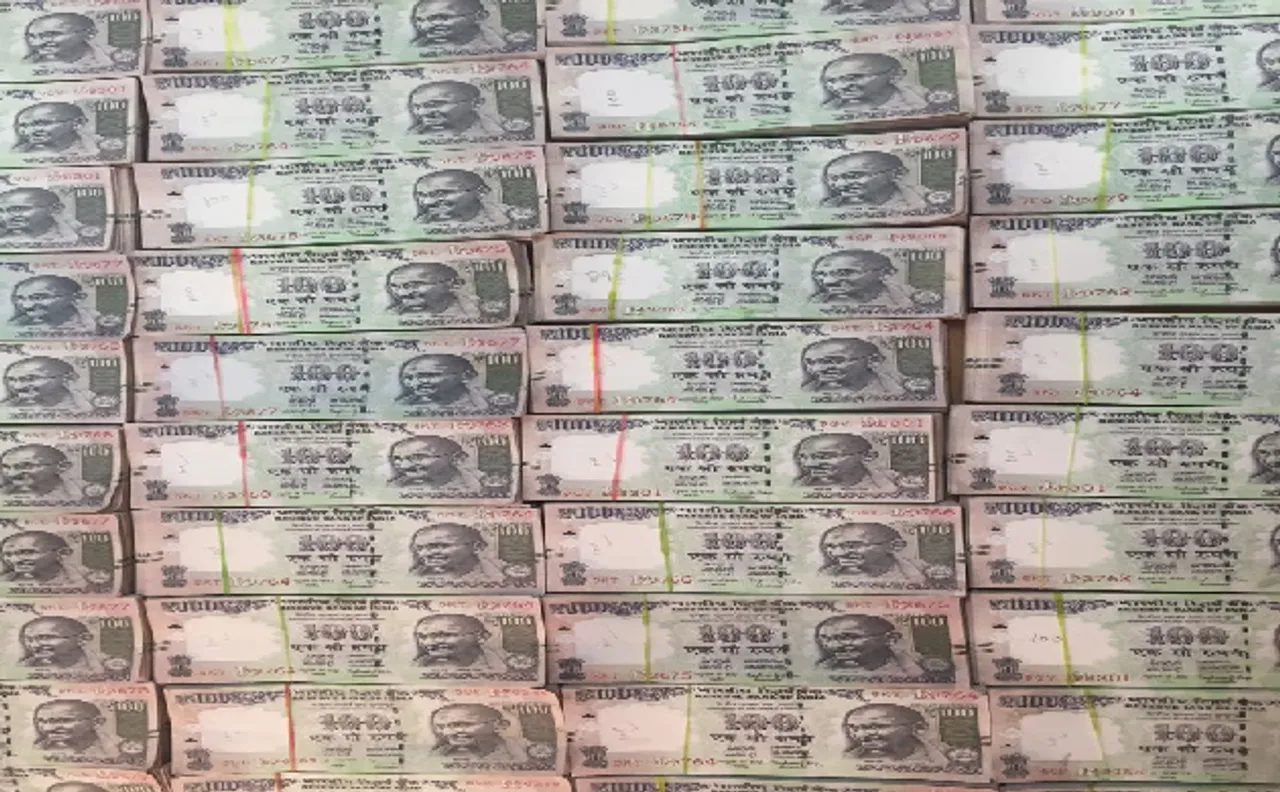 नकली नोट का ISI  कनेक्शन, दिल्ली पुलिस ने 6 लाख के नकली नोटों के साथ दो लोगों को किया गिरफ्तार