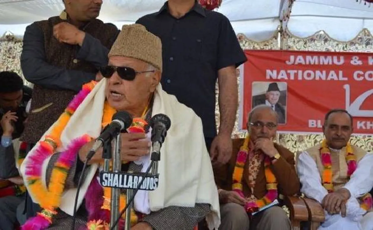 फारुक अब्दुल्ला का विवादित बयान, 'कश्मीर में आतंकियों की नई पीढ़ी आजादी के लिए लड़ रही है'