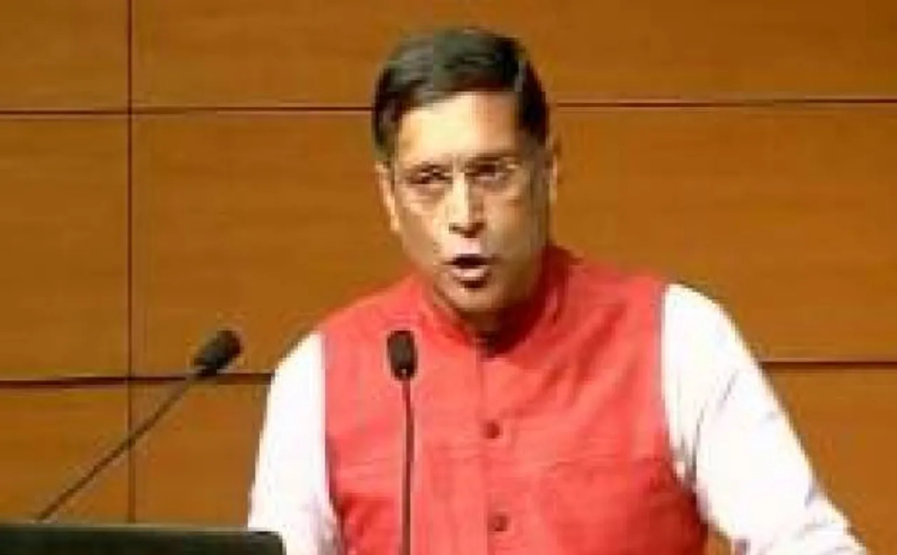 मुख्य आर्थिक सलाहाकार सुब्रहमण्यम ने एयर इंडिया के अस्तित्व पर उठाए सवाल, कहा क्या इसका होना ज़रूरी है