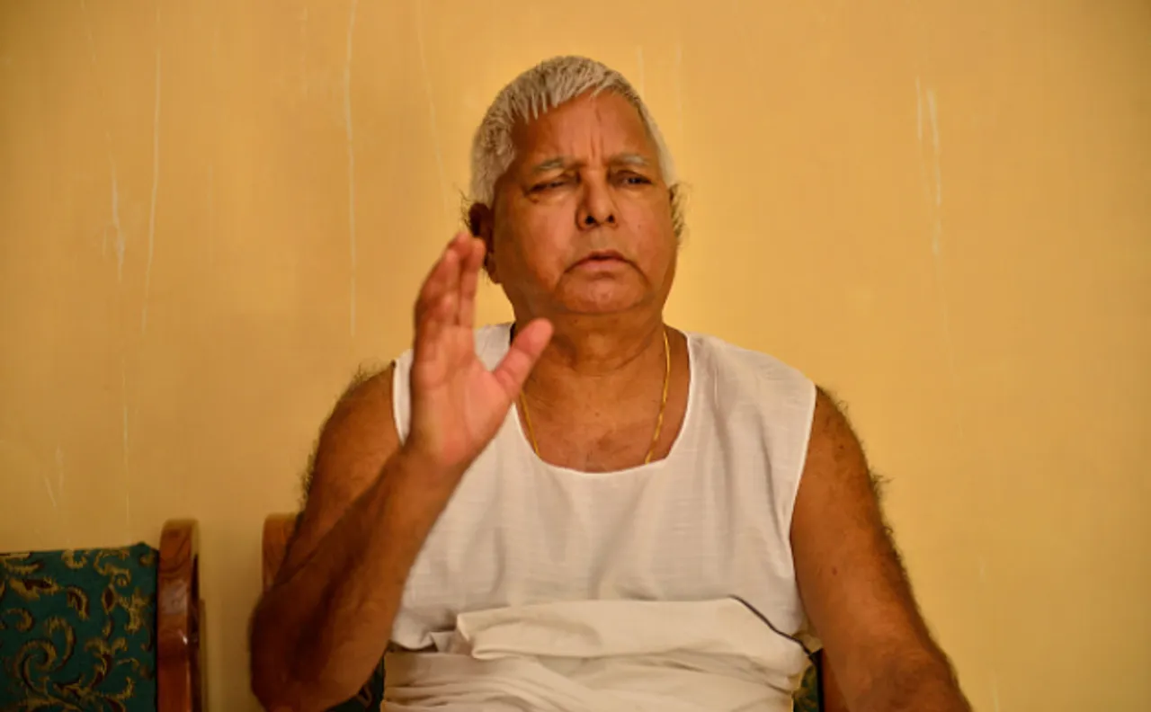 लालू बोले बिहार की तरह धराशायी होगा एग्जिट पोल, यूपी में बनेगी सपा-कांग्रेस की सरकार