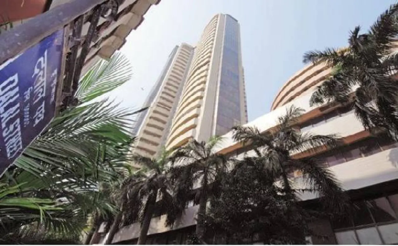 रिकॉर्ड स्तर पर शेयर बाज़ार, निफ्टी 9150 पार तो सेंसेक्स ने भी लगाई ऊंची छलांग