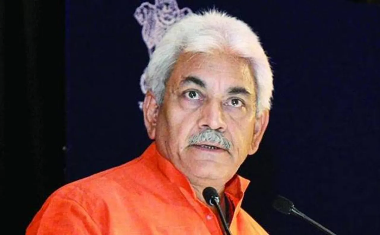 यूपी में सीएम पर सस्पेंस बरकरार: मनोज सिन्हा ने कहा, बेवजह मेरा नाम उछाला जा रहा है