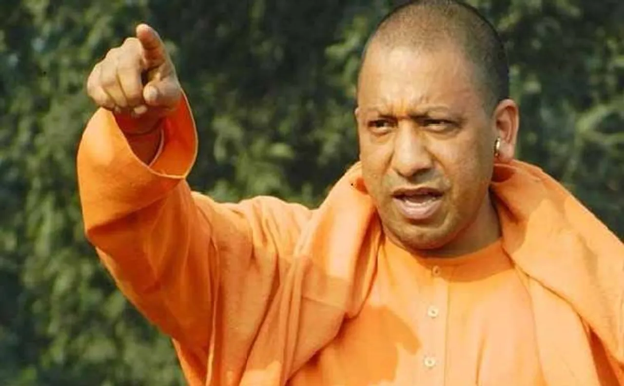 सीएम योगी के अधिकारियों को कड़े निर्देश, गोरक्षा के नाम पर कानून हाथ में लेने वालों पर करें सख़्त कार्रवाई