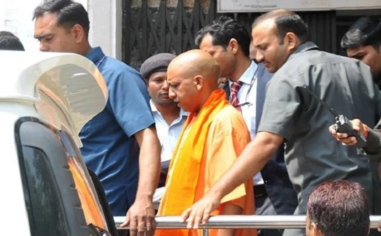 योगी सरकार ने यूपी विश्वविद्यालयों-कॉलेजों में हड़ताल पर लगाई रोक