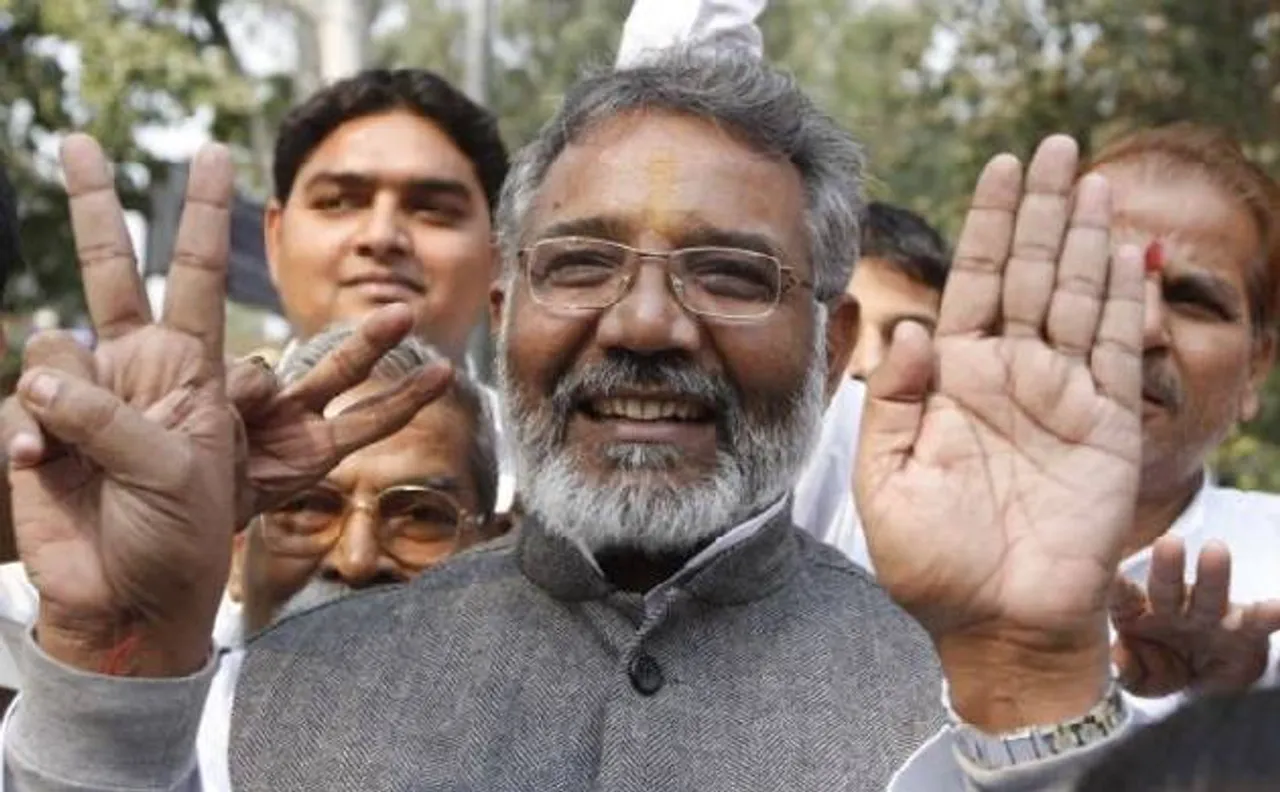 MCD चुनाव: कांग्रेस नेता अमरीश बीजेपी में शामिल, लवली, वालिया भी माकन से नाराज