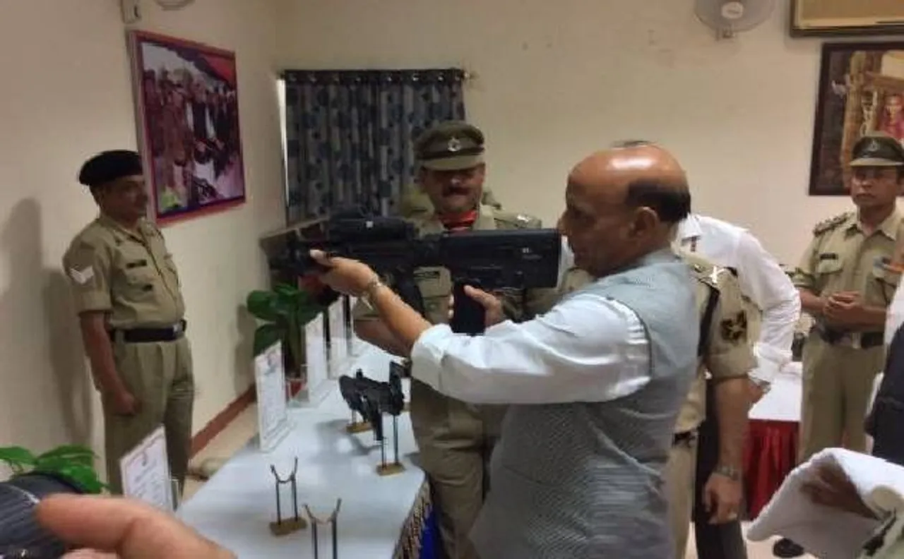 तेज बहादुर की शिकायत के बाद एक्शन में गृहमंत्री राजनाथ, बोले- खाने को लेकर किसी किस्म की कोताही बर्दाश्त नहीं