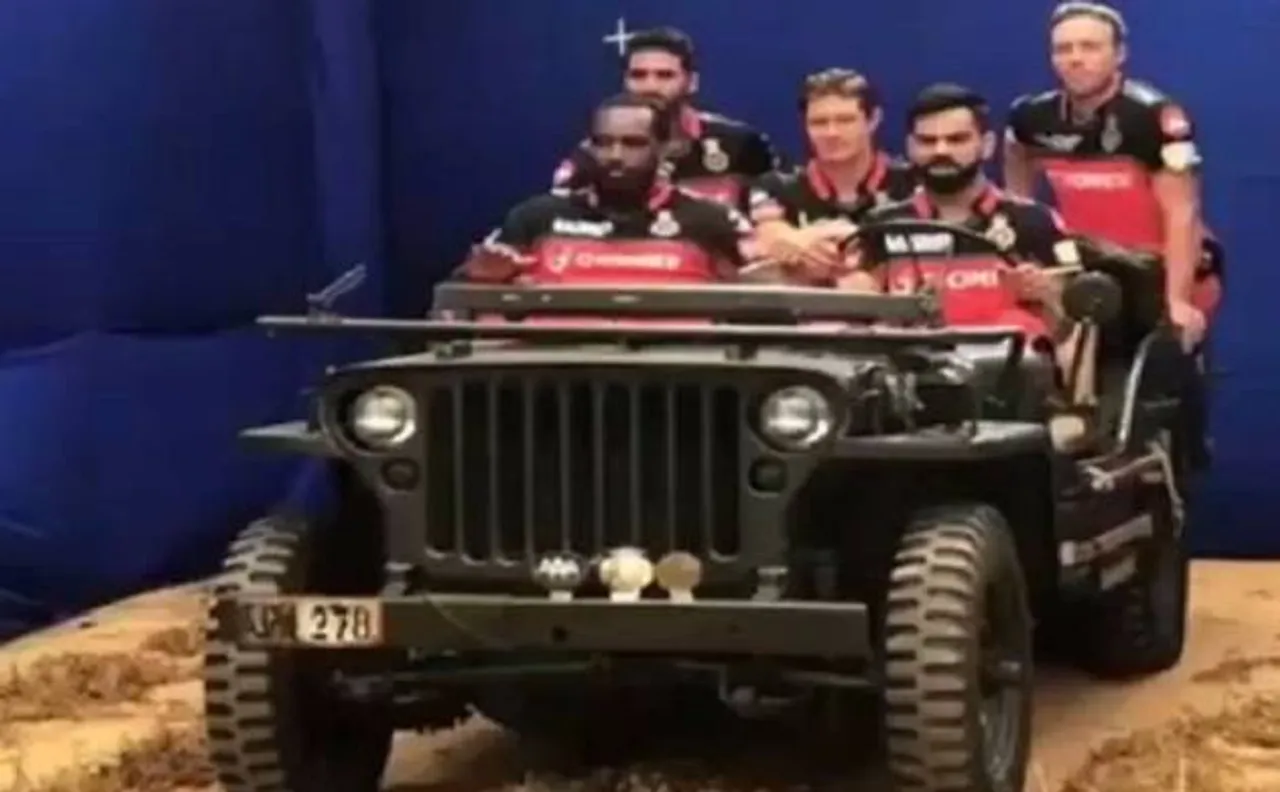 IPL 10: जब विराट कोहली रॉयल चैलेंजर्स के खिलाड़ियों संग दूसरे विश्व युद्ध की जीप से निकले ड्राइव पर