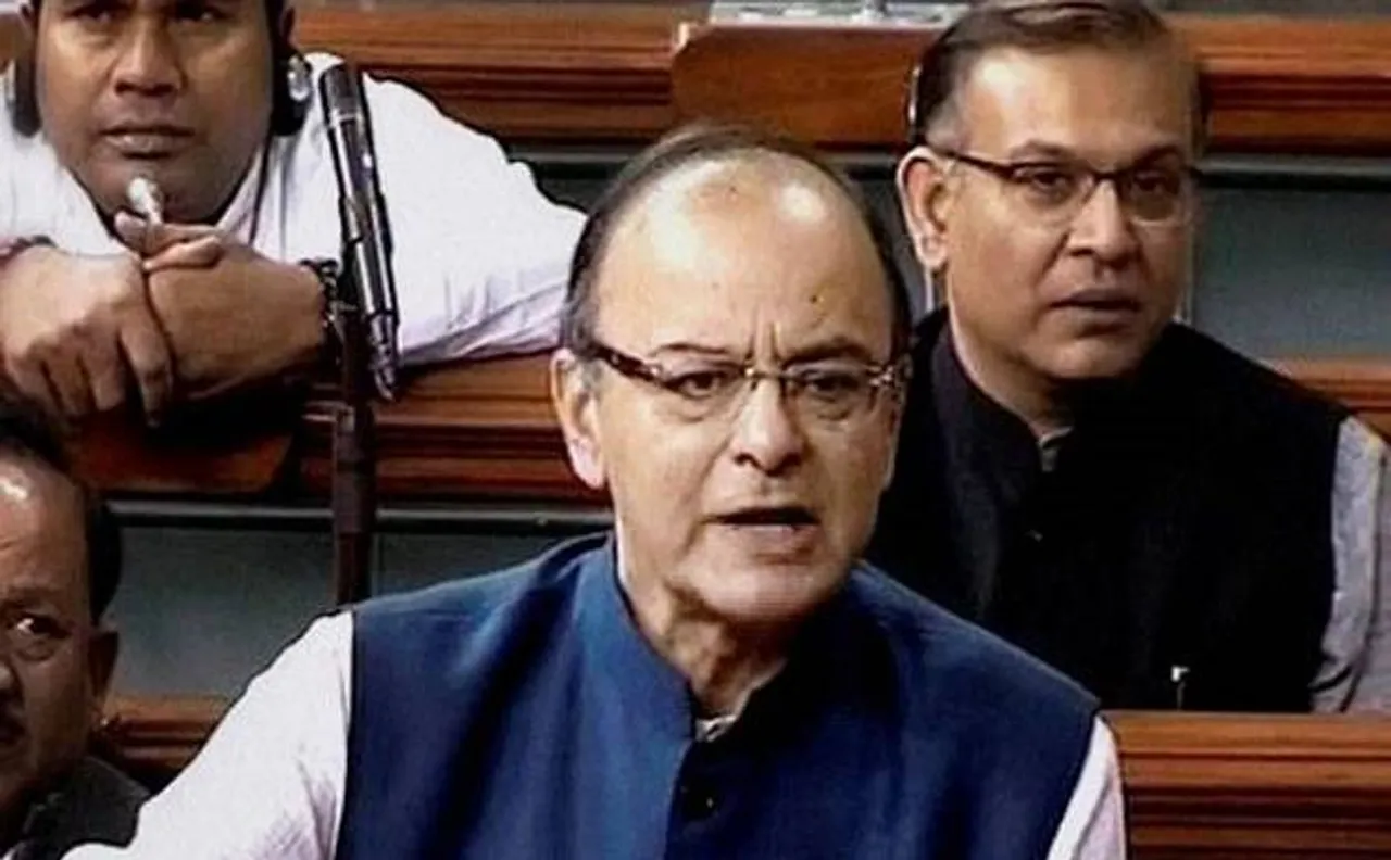 वित्त मंत्री अरुण जेटली का बयान- देश में अलग-अलग छापों के दौरान 100 करोड़ रुपये कालाधन किया ज़ब्त