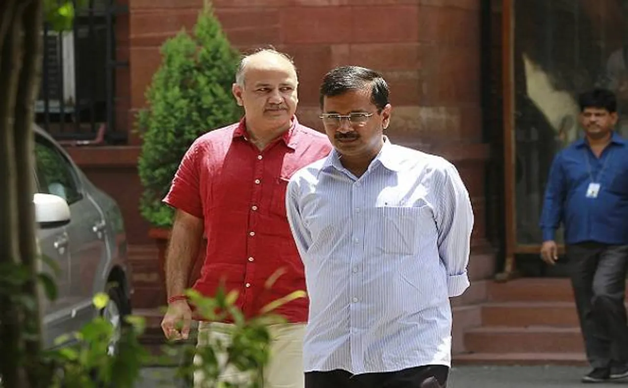 दफ्तर छीने जाने पर बोले केजरीवाल, दिल्ली की जनता के लिए सड़क से काम करता रहूंगा