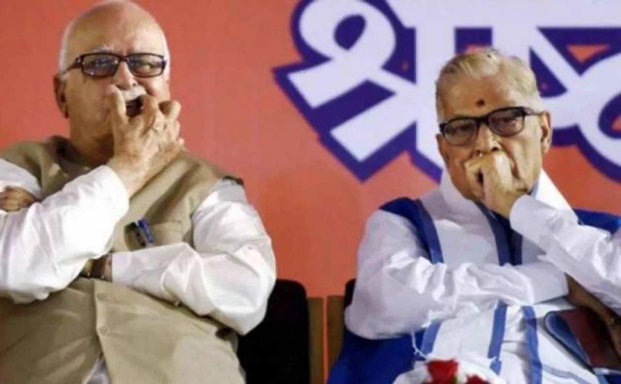 बाबरी विध्वंस मामला: सुप्रीम कोर्ट के फैसले पर चर्चा के लिये आडवाणी से मिले जोशी