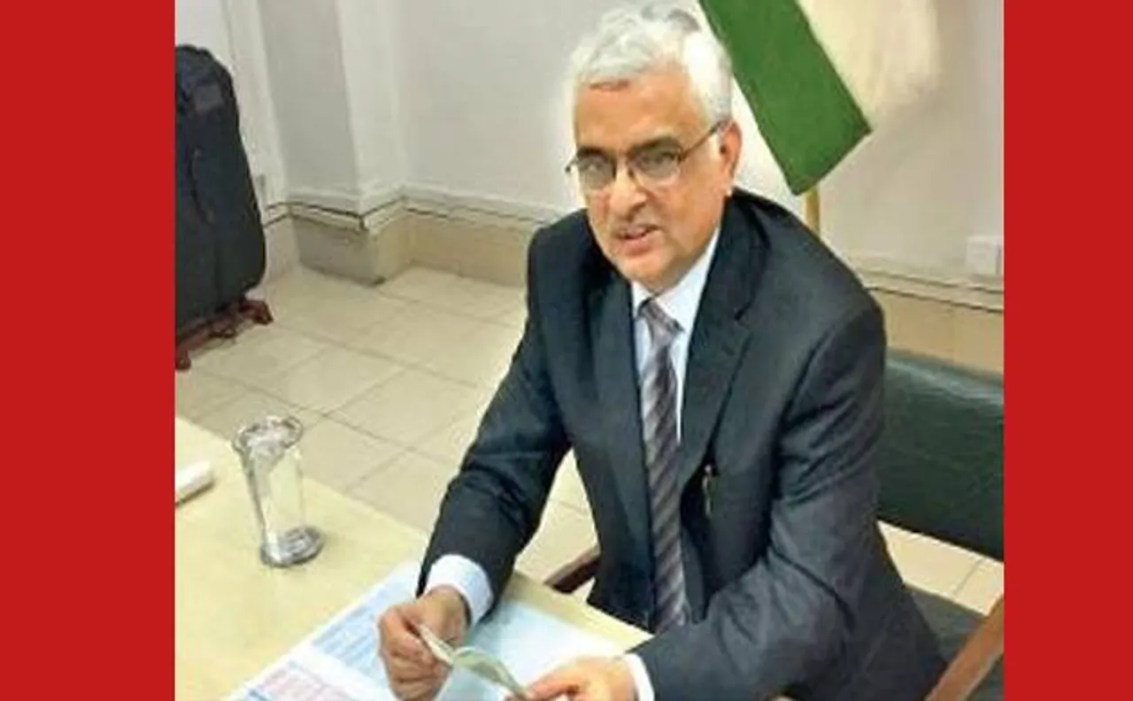 आप के मामलों में सुनवाई से चुनाव आयुक्त रावत ने खुद को किया अलग