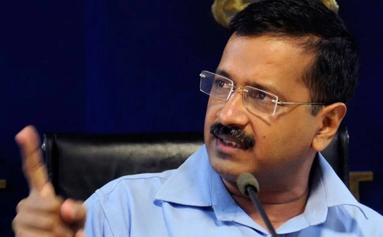 MCD चुनाव के दौरान अरविंद केजरीवाल ने उठाए EVM पर सवाल, कहा कई जगहों से आ रही हैं गड़बड़ी की रिपोर्ट