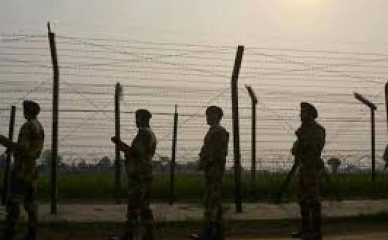 सीमा पार से घुसपैठ को तैयार बैठे हैं 150 आतंकी, सेना के शीर्ष अधिकारी का दावा