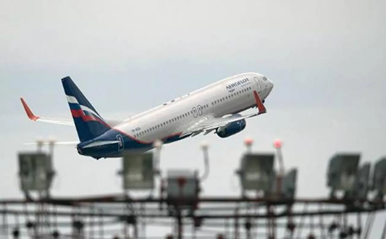 मास्को से बैंकाक जा रही विमान बोइंग 777 ने हवा में खाए हिचकोले, 27 यात्री घायल